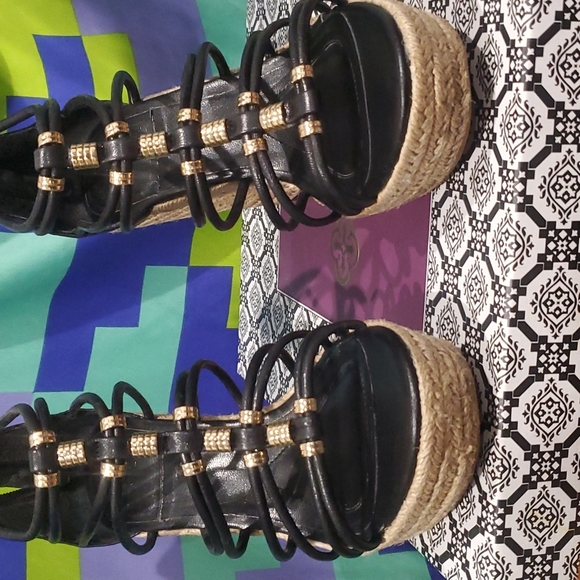 Isola Yara Wedge Sandals - Picture 4 of 8